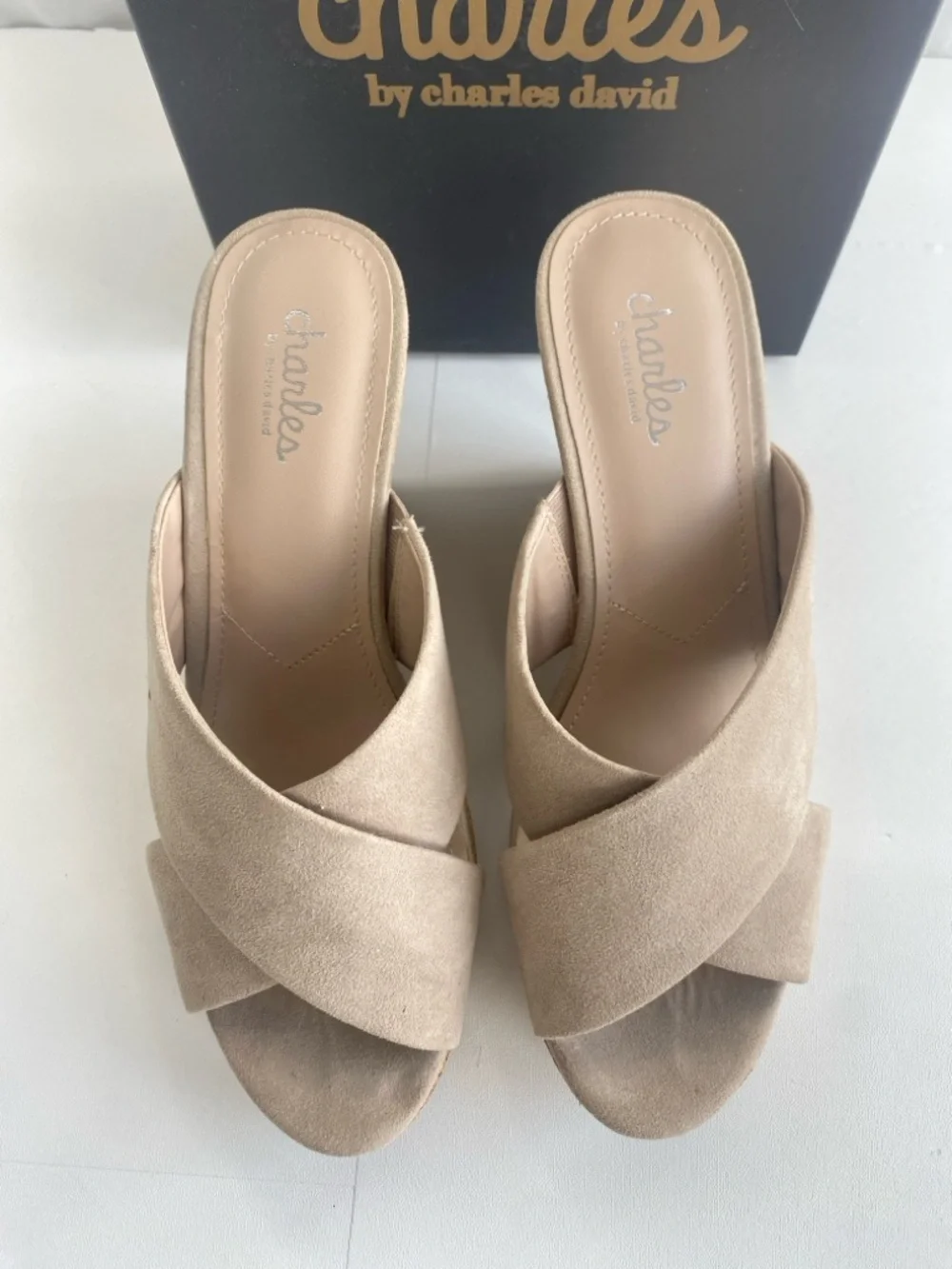 Charles David Latrice Nude crisscross microsuede cork wedge platform size 9.5